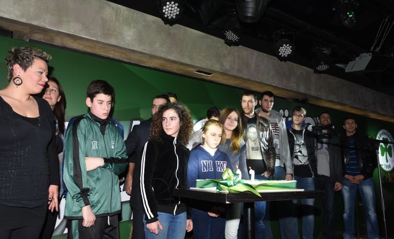 «Σας ευχαριστώ που κρατάτε τον Παναθηναϊκό» (video+photos)