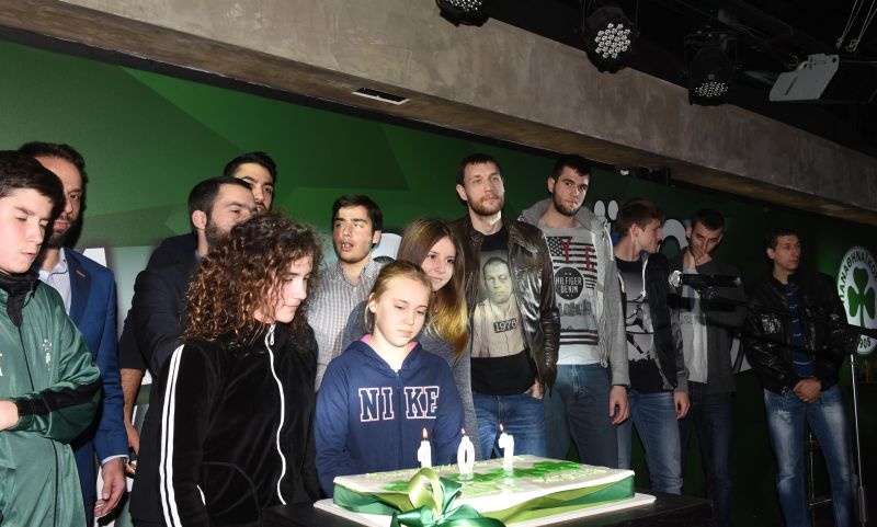 «Σας ευχαριστώ που κρατάτε τον Παναθηναϊκό» (video+photos)