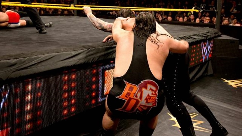 NXT: Φίλος και φιναλίστ ο Finn Balor (videos+photos)