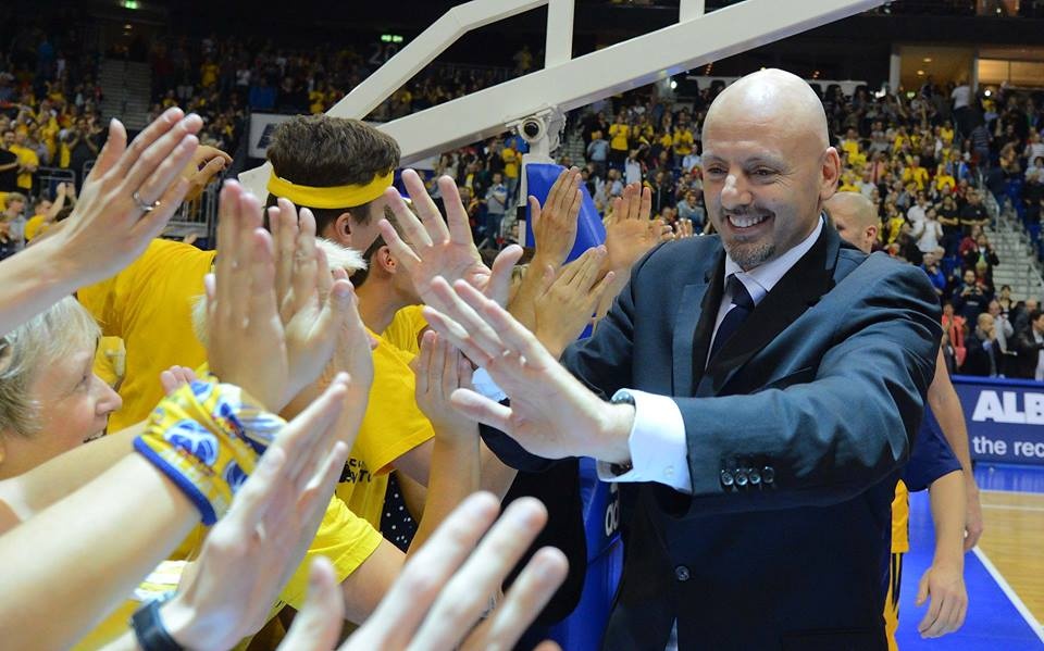 Ομπράντοβιτς στο Onsports: «Ό, τι και αν κάνεις, ο Διαμαντίδης έχει τη λύση» (photos+videos)