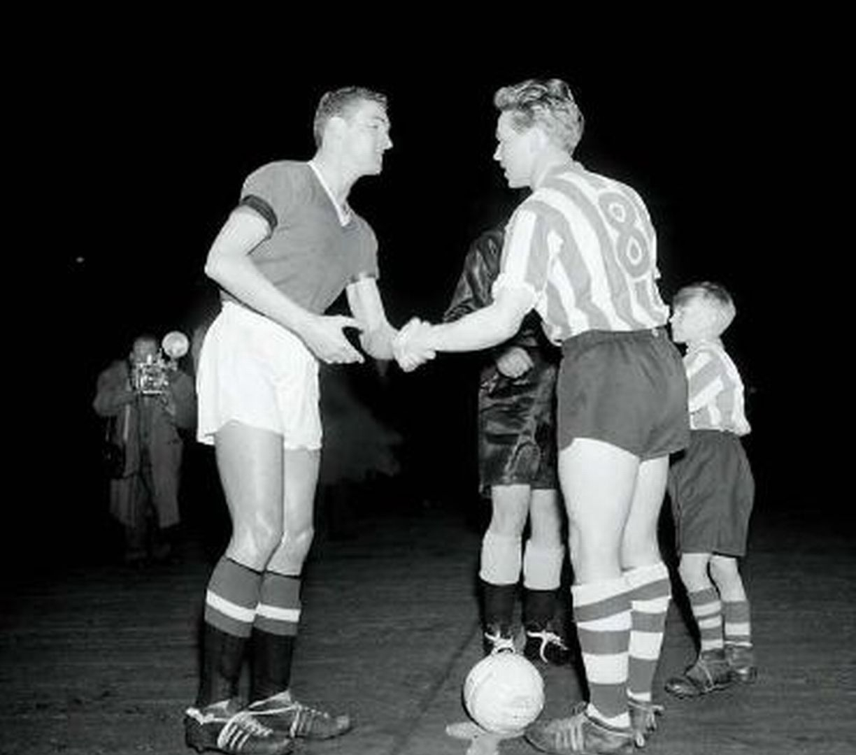 Μάντσεστερ Γιουνάιτεντ 1958: Στα συντρίμμια  του Μονάχου γεννήθηκε ένας μύθος (video+photos)