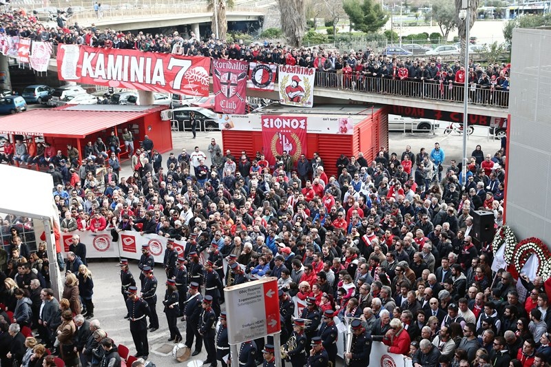 Ολυμπιακός: «Άπαντες... παρόντες» (photos)