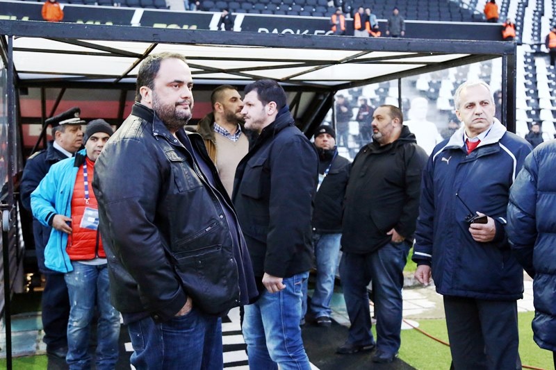 ΠΑΟΚ – Ολυμπιακός: Στην Τούμπα ο Μαρινάκης (photos)