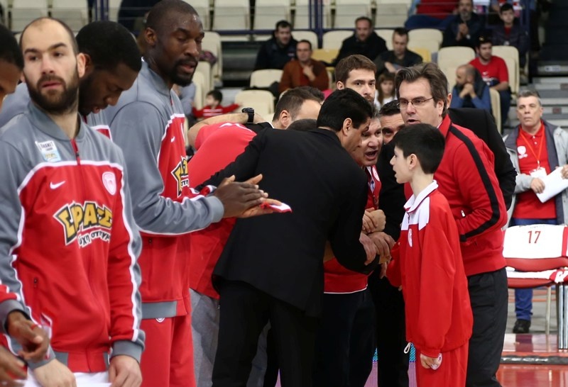 Ολυμπιακός: Με Σπύρο Καββαδά στο ΣΕΦ (photos)