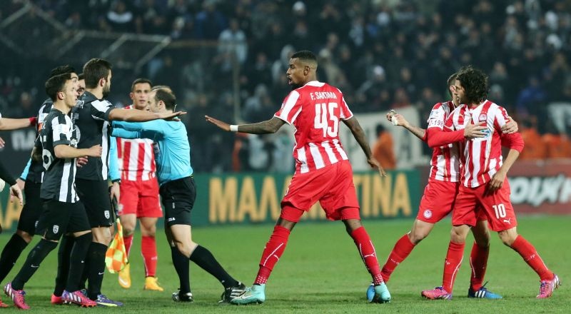 ΠΑΟΚ – Ολυμπιακός: Τα νεύρα του Τσόρι (video+photos)