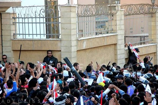 Δεκάδες τα θύματα της «σφαγής»  στο Κάιρο (video+photos)