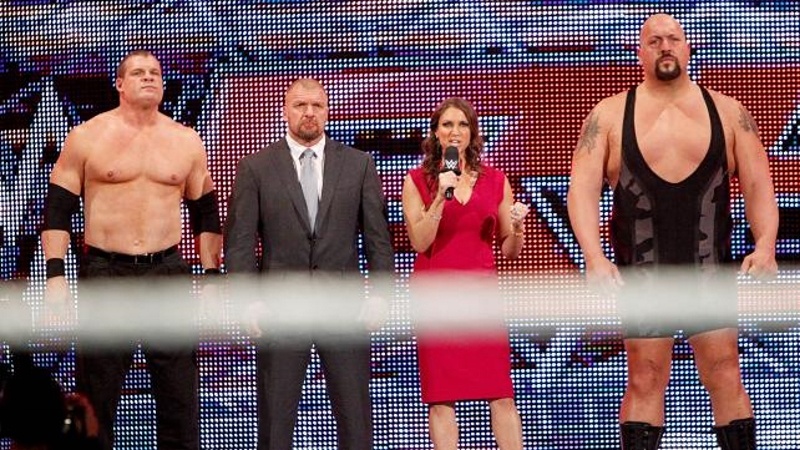 Raw: Μαζί και χωριστά οι Bryan και Reigns (videos+photos)