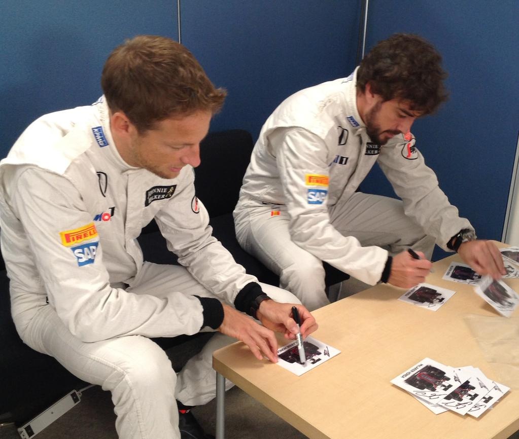 ΜακΛάρεν: Η παρουσίαση του νέου μονοθεσίου στην Ιαπωνία (photos)