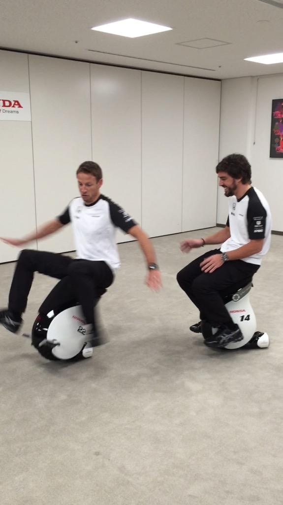 ΜακΛάρεν: Η παρουσίαση του νέου μονοθεσίου στην Ιαπωνία (photos)