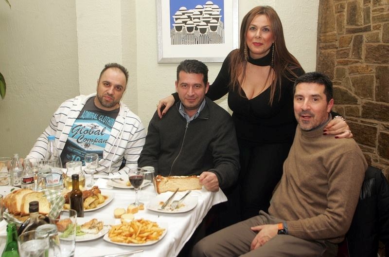 Άρης: Με φιλάθλους και συνθήματα (photos)