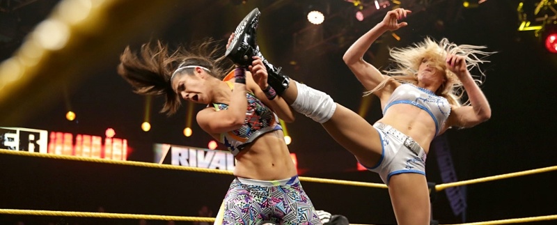 NXT: Καταστροφικός Owens, πρωταθλήτρια η Banks (photos+videos)
