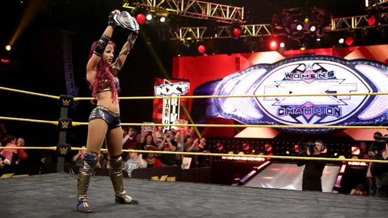 NXT: Καταστροφικός Owens, πρωταθλήτρια η Banks (photos+videos)