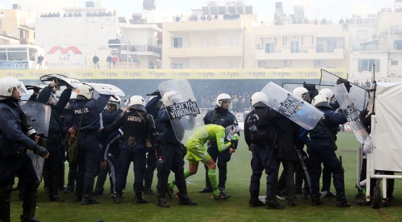 ΟΦΗ – Παναθηναϊκός: Εικόνες ντροπής στο Ηράκλειο (photos)