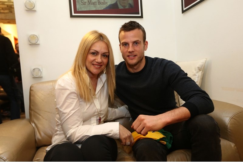 Στιλ: «Ελπίζω να νικήσουμε» (photos)