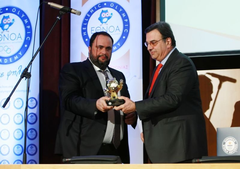 Ολυμπιακός: Τίμησε Μαρινάκη η ΕΘΝ.Ο.Α. (photos)