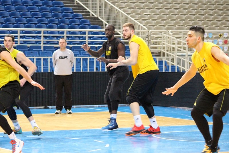 ΑΕΚ: Σύνθημα νίκης (photos)
