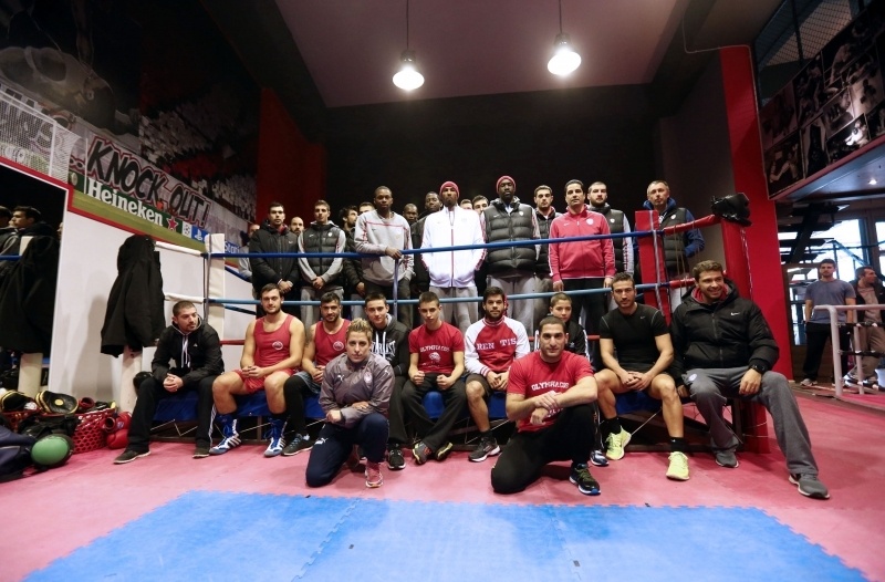 Ολυμπιακός: Έπαιξαν… μπουνιές (photos)