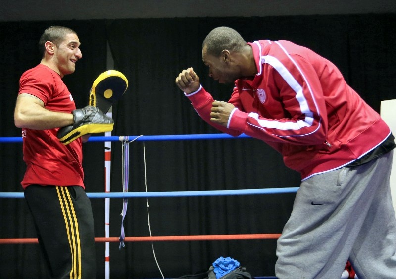 Ολυμπιακός: Έπαιξαν… μπουνιές (photos)