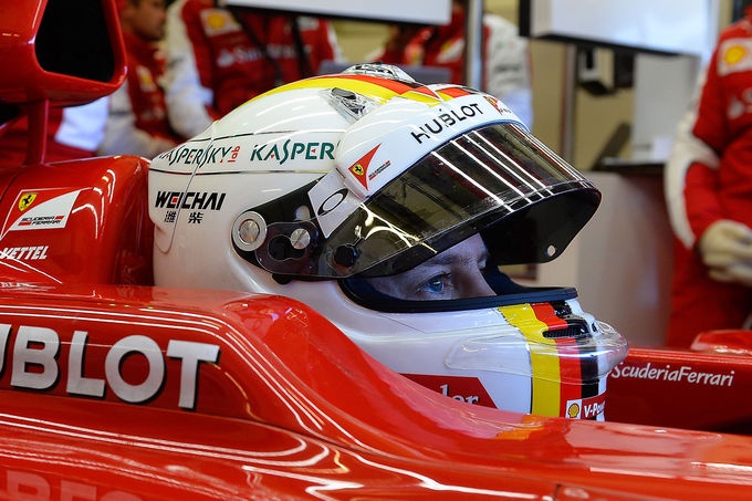 Φεράρι: Φοβερό το νέο κράνος του Φέτελ (photos)