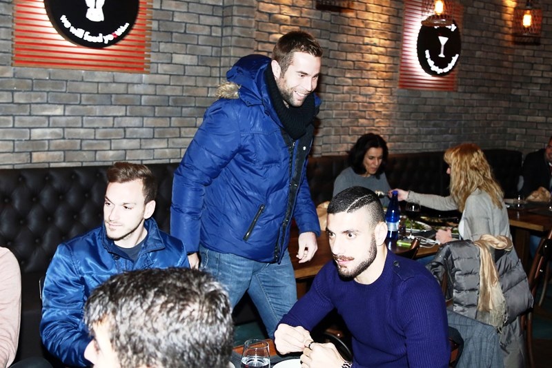 ΑΕΚ: Χαμόγελα και χαλάρωση στο δείπνο (photos)