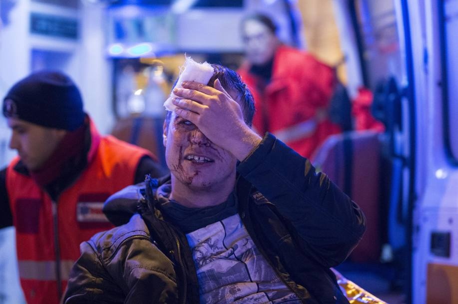 Πολεμική νύχτα στη Ρώμη (videos+photos)