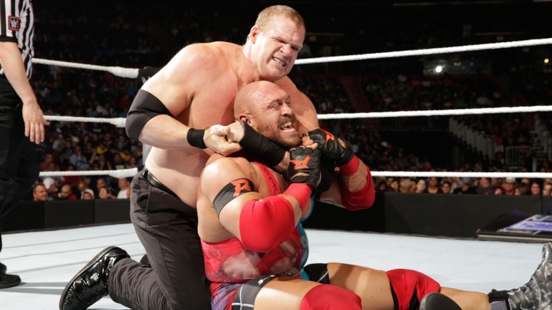 SmackDown: Χαοτική νίκη για Seth Rollins (photos+videos)