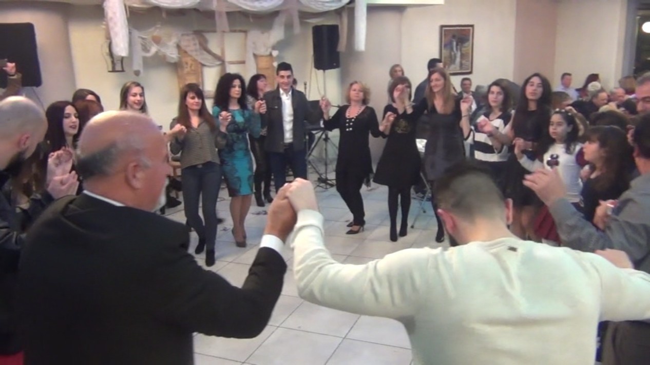 Ένωση Ιλίου: Το έριξαν έξω! (photos)