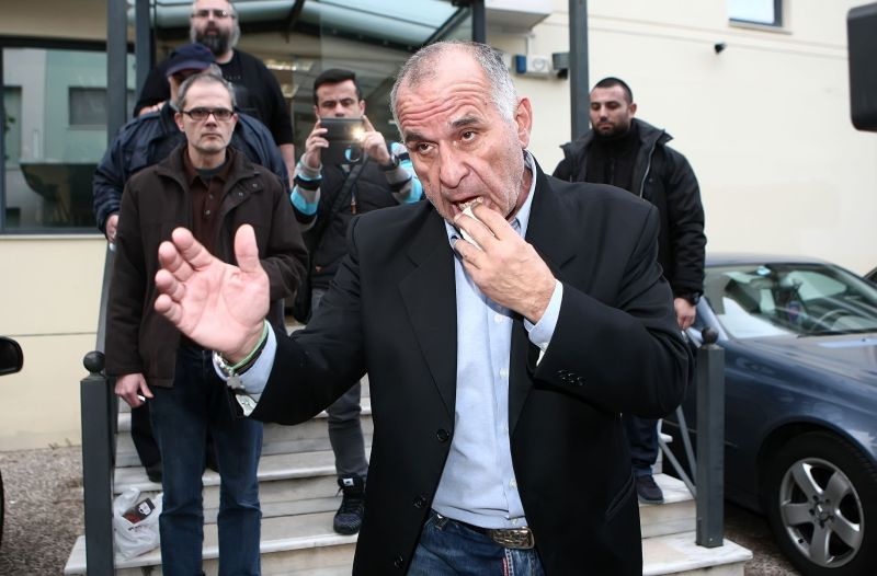 Ο Βασίλης Κωνσταντίνου μετά την επίθεση (photos)