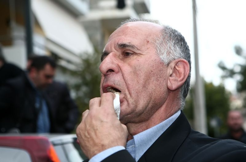 Ο Βασίλης Κωνσταντίνου μετά την επίθεση (photos)