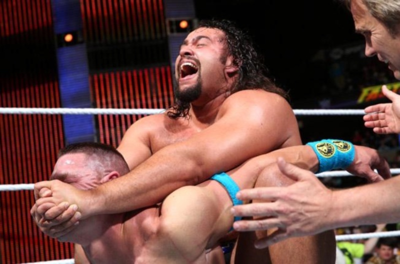 Fastlane: Πρόσκληση WrestleMania για Undertaker! (videos+photos)