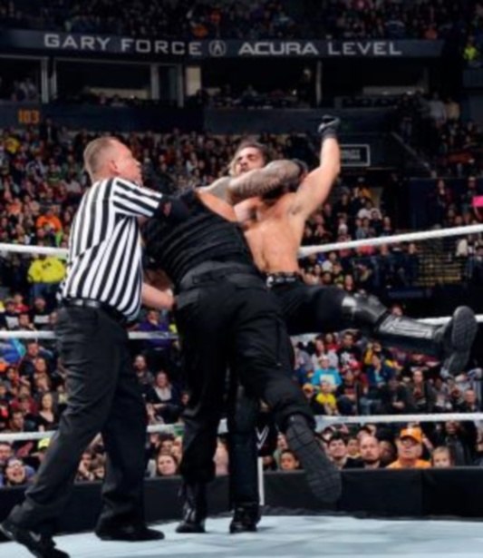 Raw: Σύγχυση με Randy Orton (videos+photos)