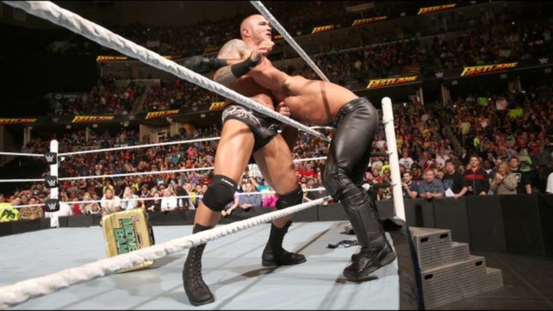 Fastlane: Πρόσκληση WrestleMania για Undertaker! (videos+photos)