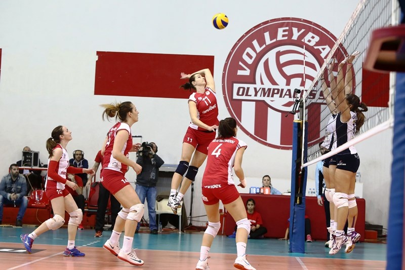Ολυμπιακός – ΑΟ Θήρας 3-0 (photos)