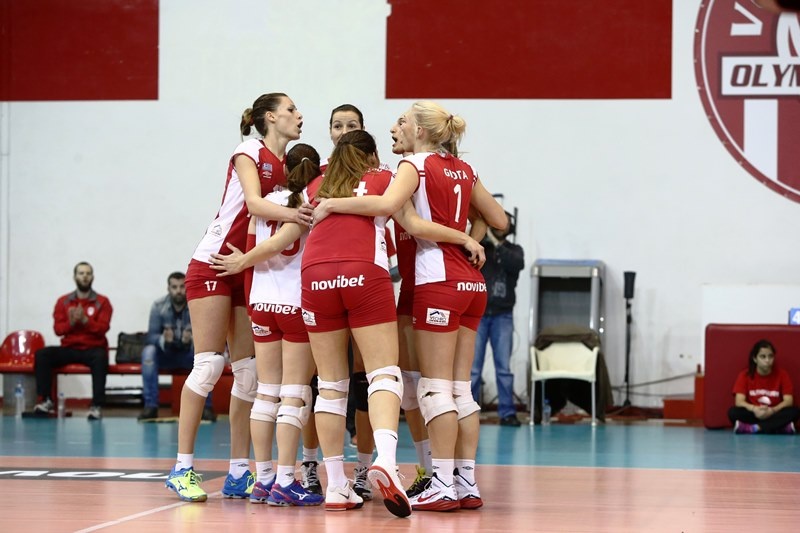 Ολυμπιακός – ΑΟ Θήρας 3-0 (photos)