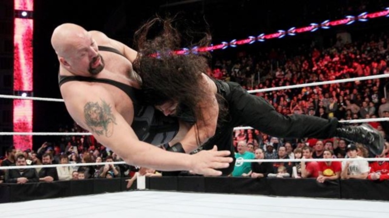 Raw: Reigns εναντίον όλων… (videos+photos)