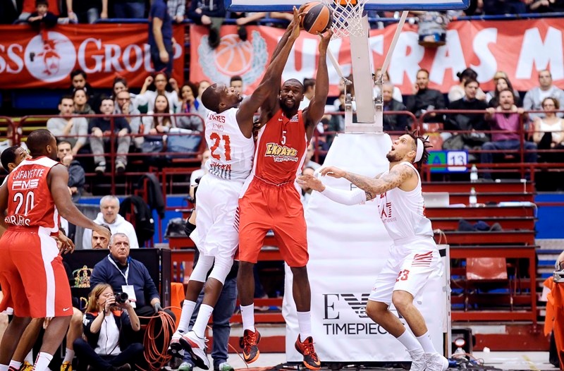 Ευρωλίγκα: Αρμάνι Μιλάνο - Ολυμπιακός 74-83 (photos)