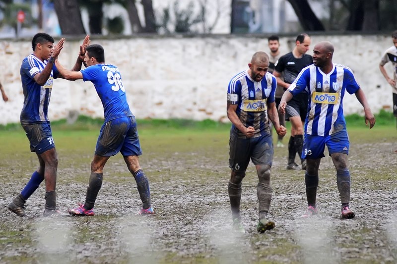 Ο αγώνας της… λάσπης! (photos)