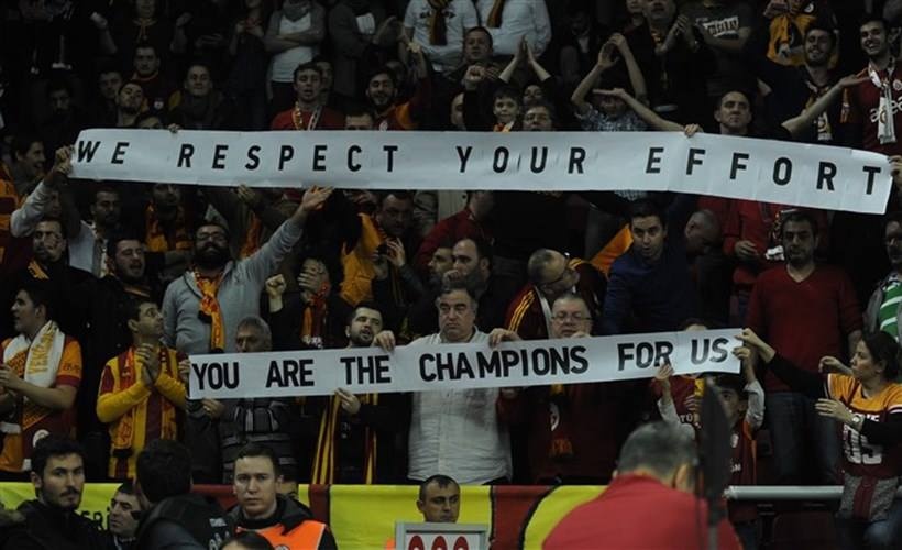 Γαλατάσαραϊ: Τρελοί... πανηγυρισμοί για το θρίαμβο επί της «Φενέρ» (photos+videos)