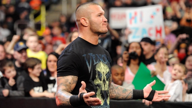 Raw: Αγρίεψε ο Randy Orton (videos+photos)