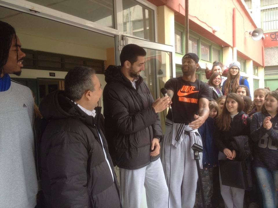 Τρίκαλα BC: Πήγαν σχολείο στη γειτονιά τους (photos)