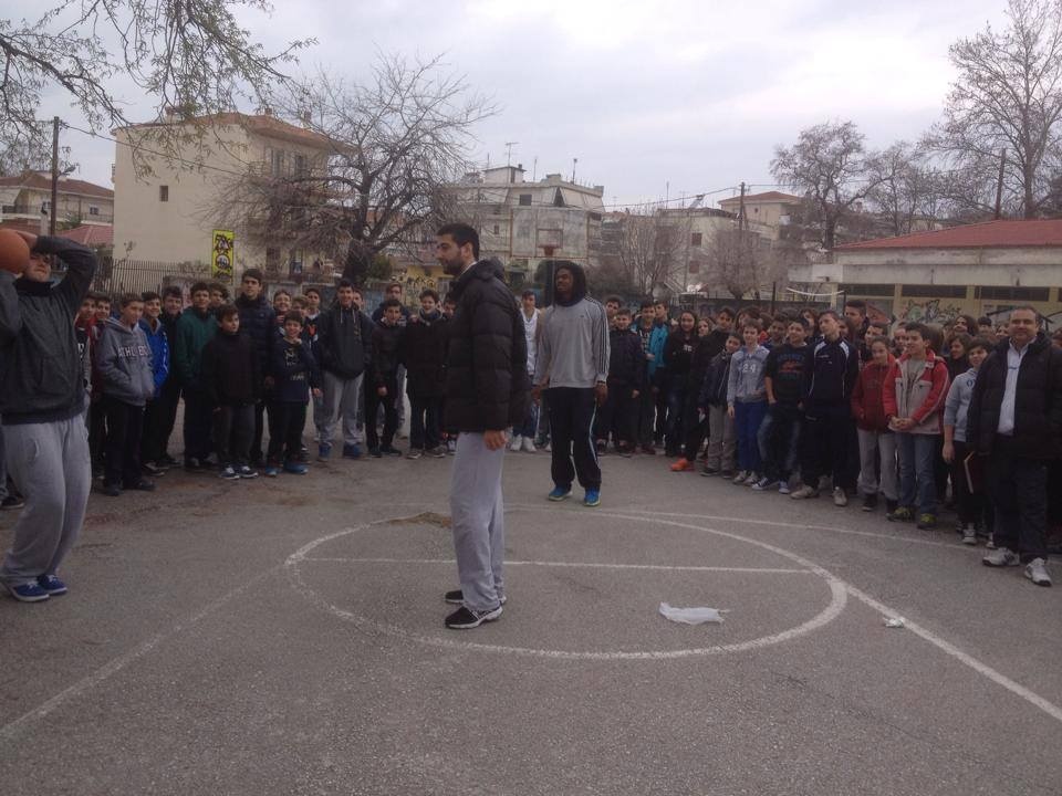 Τρίκαλα BC: Πήγαν σχολείο στη γειτονιά τους (photos)