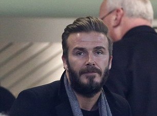 Παρί Σεν Ζερμέν: Στο γιο του Μπέκαμ η φανέλα του Ιμπραΐμοβιτς! (photos)
