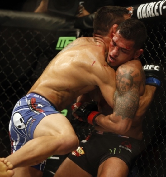 UFC 185: Σοκ στο Ντάλας, νέος πρωταθλητής ο Dos Anjos