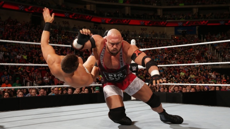 Raw: Στο πλευρό του Orton o… Sting (videos+photos)