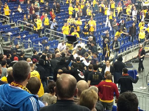 Ευρωλίγκα: Επεισόδια στο Βερολίνο (videos+photos)