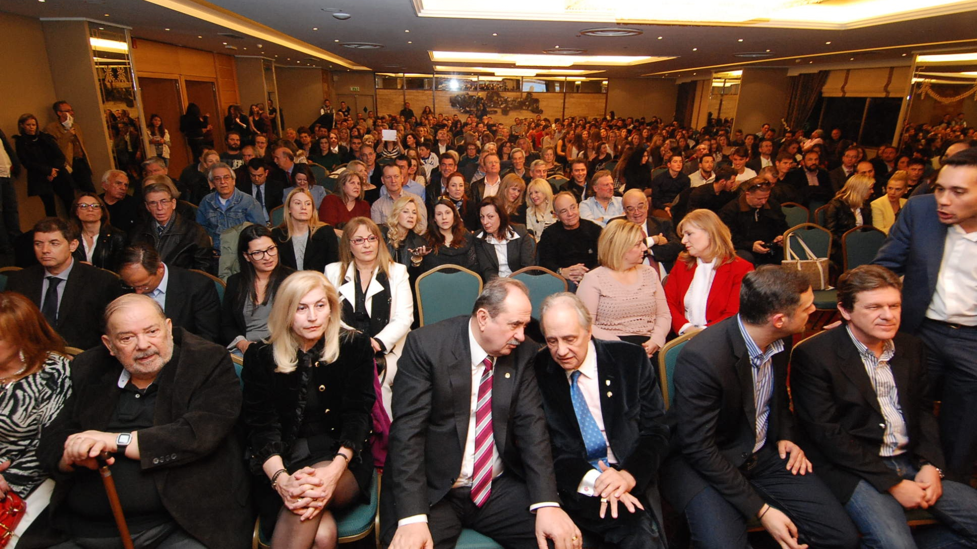 ΚΟΕ AWARDS 2014: Λαμπρή εκδήλωση της Κολυμβητικής Ομοσπονδίας (photos)