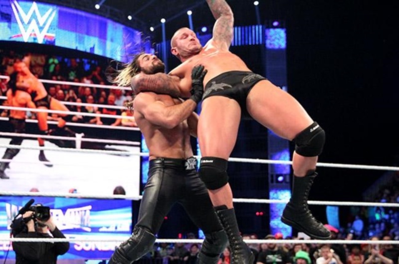 SmackDown: Την πλήρωσε ο Mark Henry (photos+videos)
