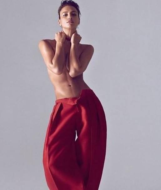 Ιρίνα Σάικ: Γδύθηκε... στην Κίνα (photos)