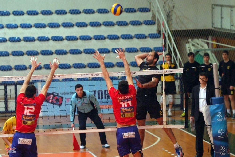 Φοίνικας Σύρου: 3-0 τον Άρη (photos)