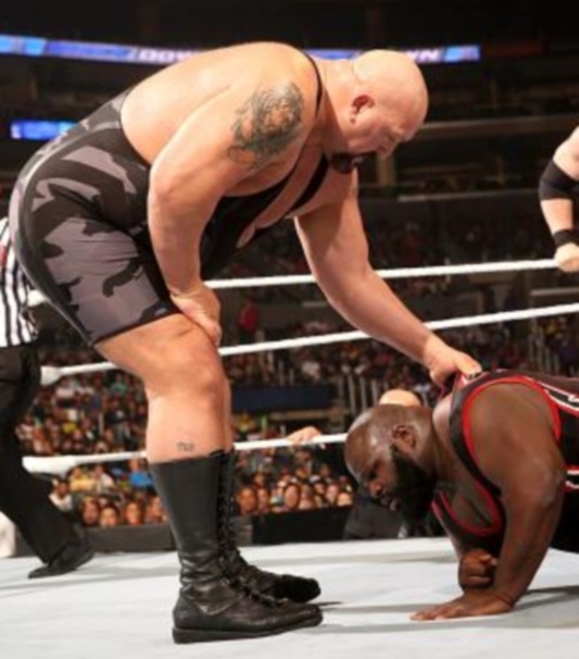 SmackDown: Κουτσουρεμένος… Daniel Bryan (photos+videos)